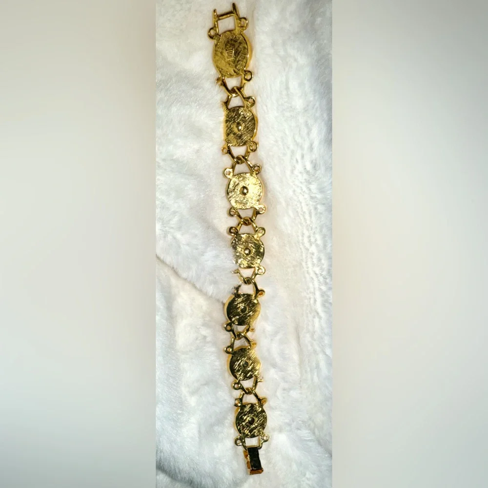 Vintage Golden and Faux Pearl Women's Bracelet made by Weingeroff - Picture 7 of 11